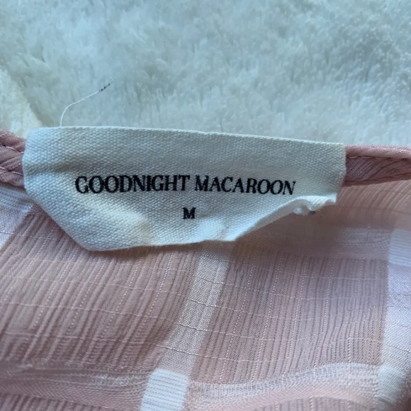 Goodnight Macaroon pink and white grid print romper - Picture 4 of 10